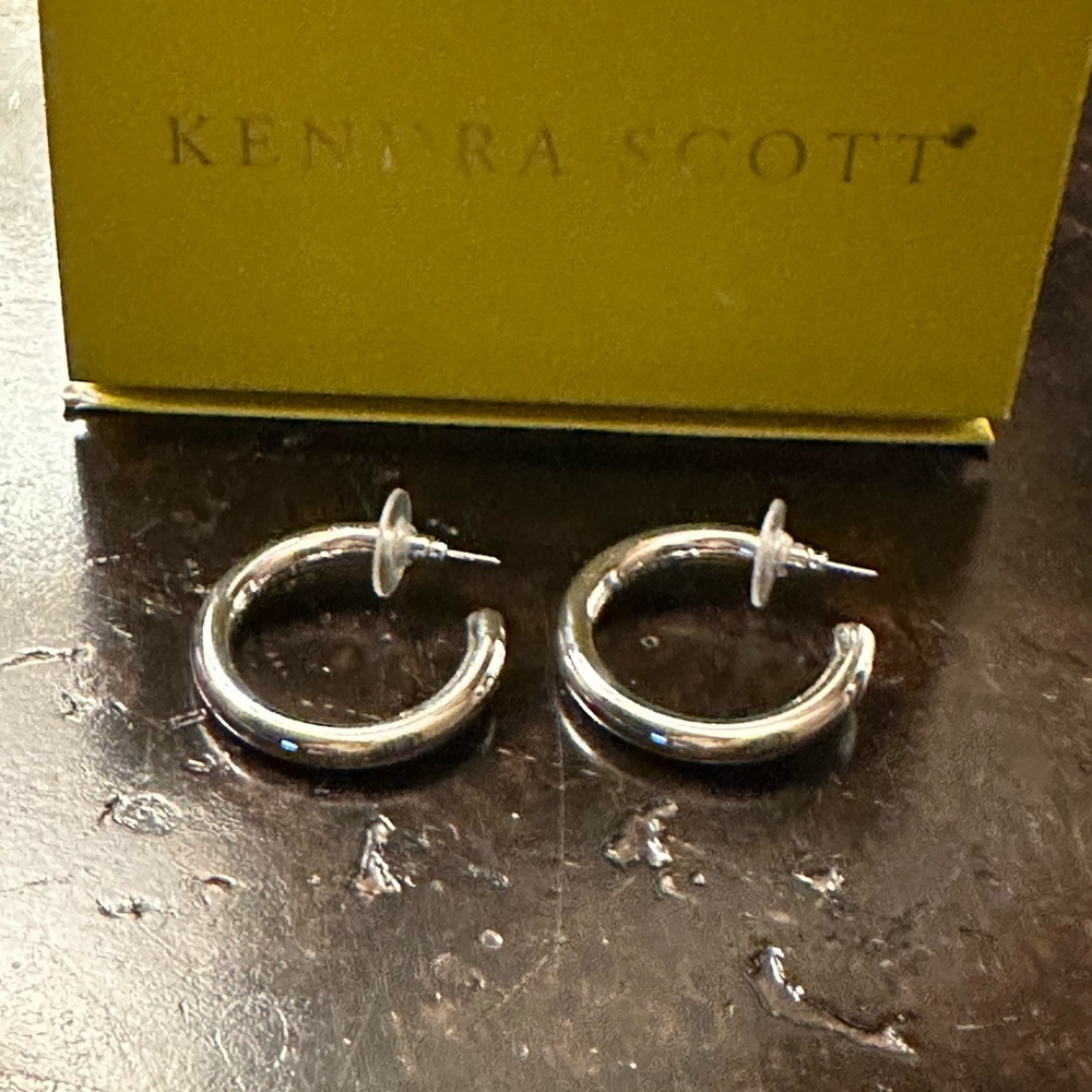 Kendra Scott pierced hoops